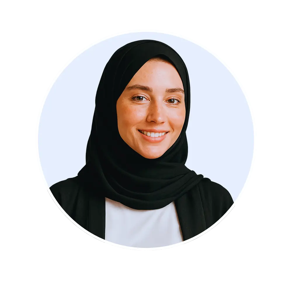 معلمة من فريق صفوة المعلمات